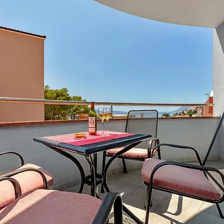 Juric 2 * Baška Voda