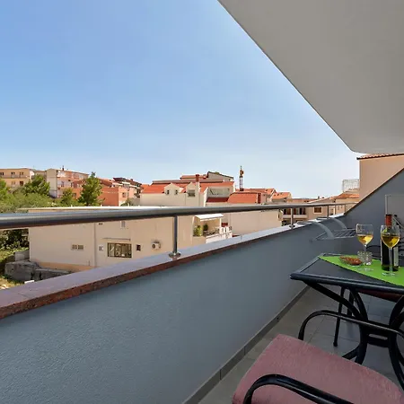 Juric 2 Apartament Baška Voda