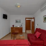 Daire Juric 2 Baška Voda