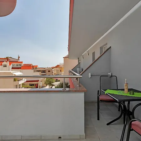 Apartmán Juric 2 *