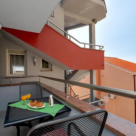 Juric 2 Apartmán *